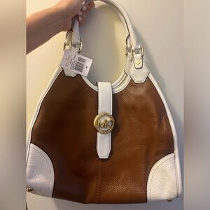 Micheal Kors bag brand new with tag still on